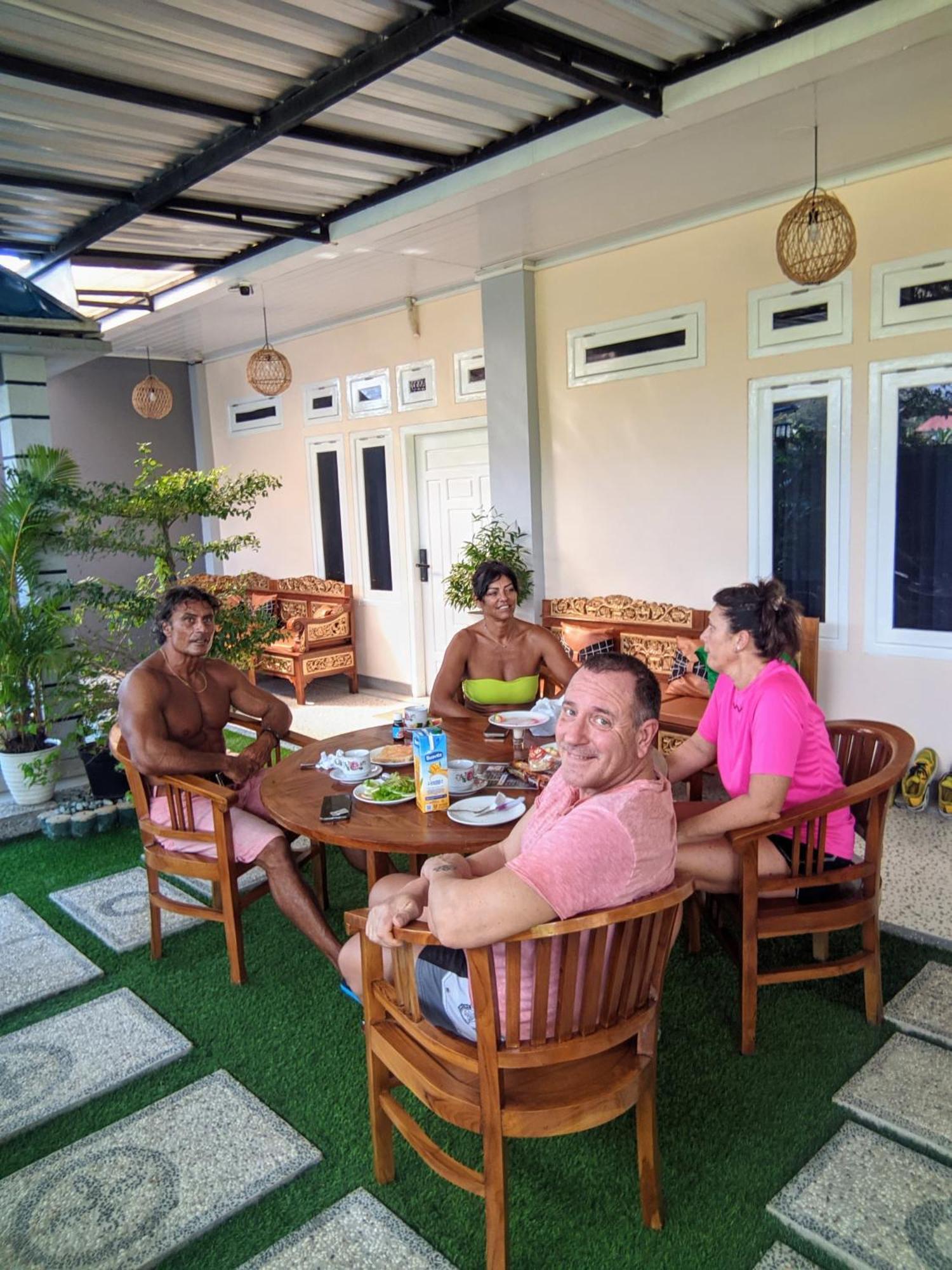 La Geiro Villa Labuan Bajo Exterior photo